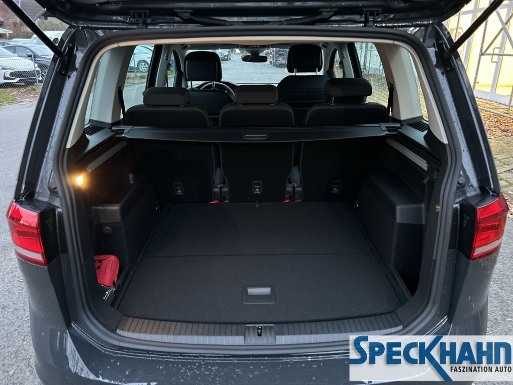 Volkswagen Touran 2024