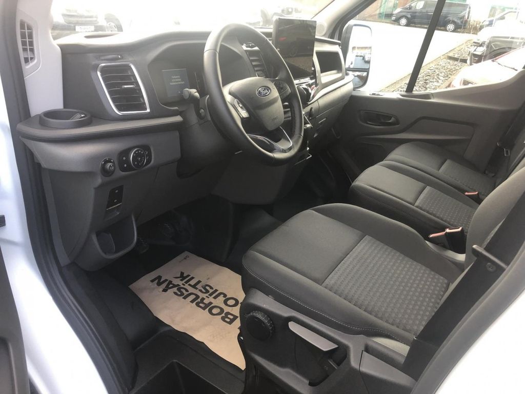 Ford Transit 2025
