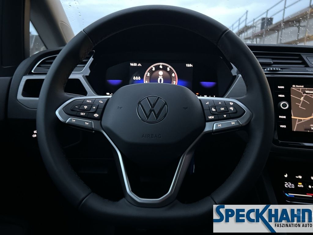 Volkswagen Touran 2024