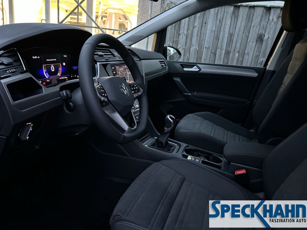 Volkswagen Touran 2024