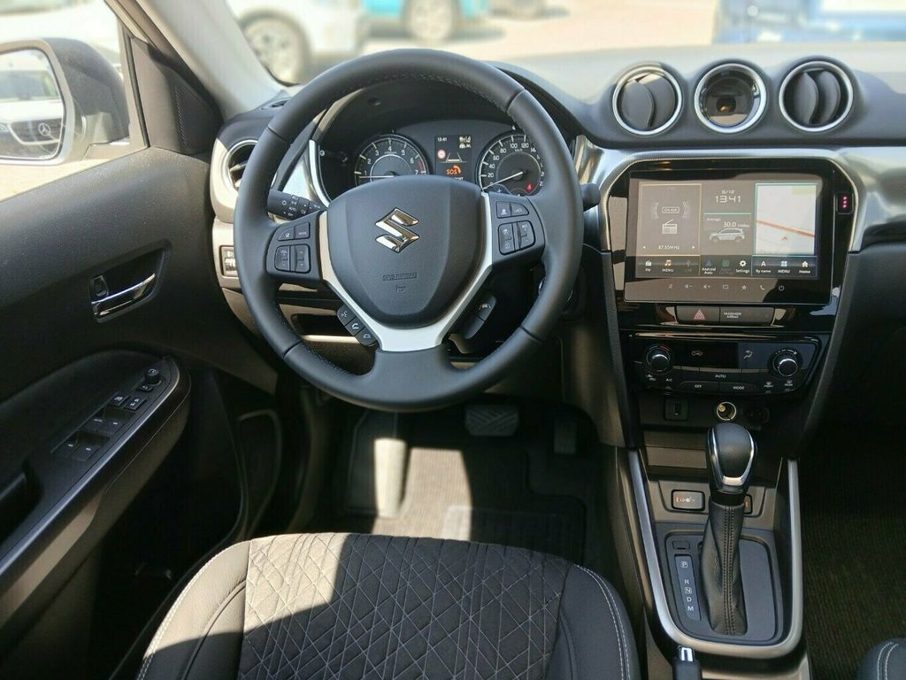 Suzuki Vitara 2025