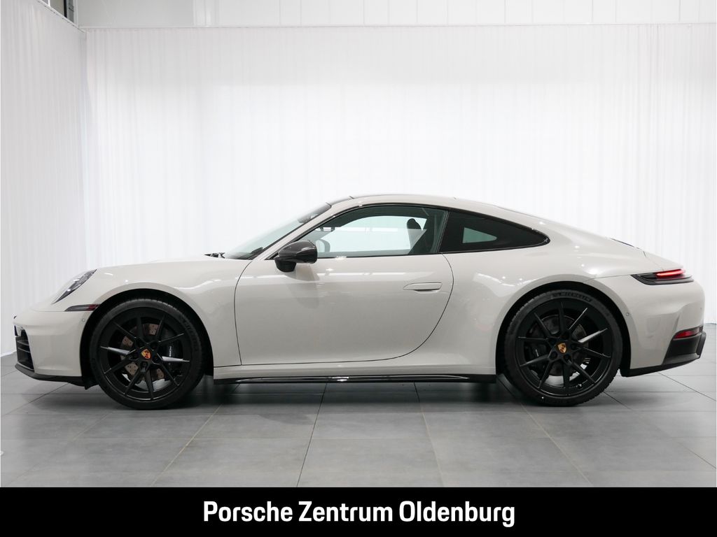 Porsche 992 2025