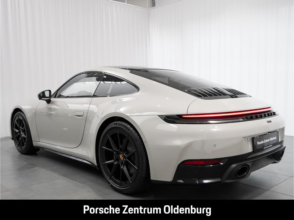 Porsche 992 2025