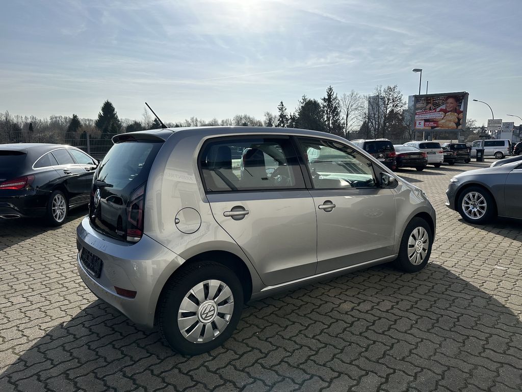 Volkswagen up! 2018