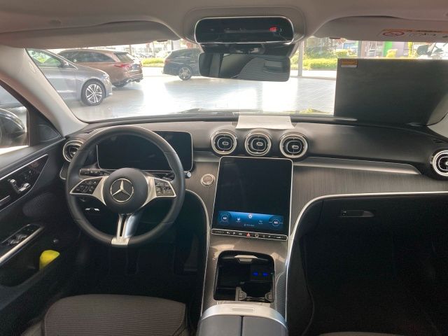 Mercedes-Benz C 300 2024