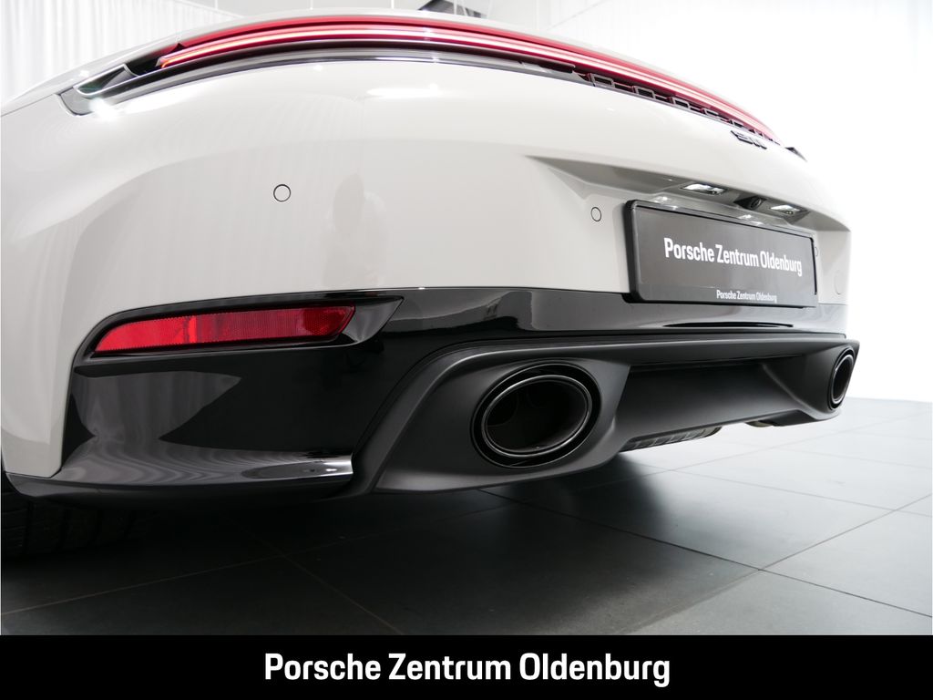Porsche 992 2025