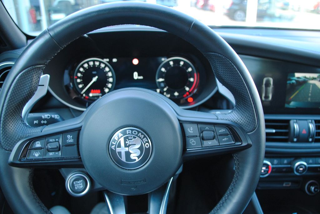 Alfa Romeo Giulia 2023