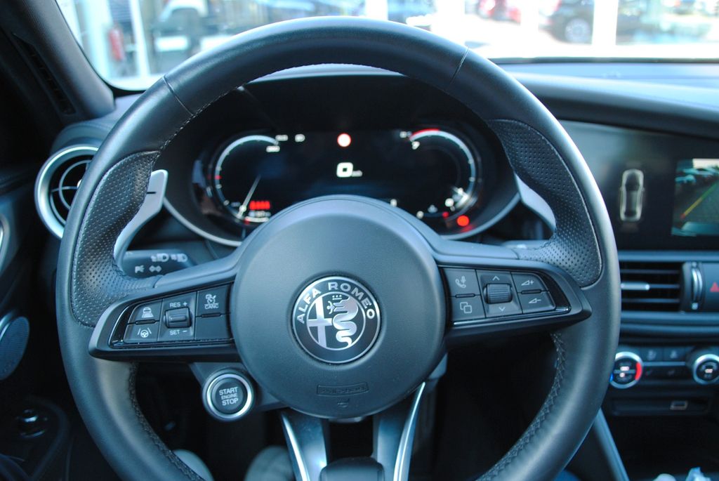 Alfa Romeo Giulia 2023