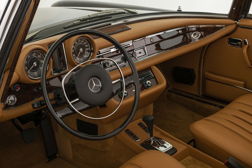 Mercedes-Benz 280 1971