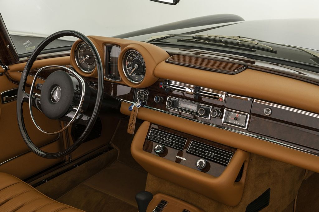 Mercedes-Benz 280 1971