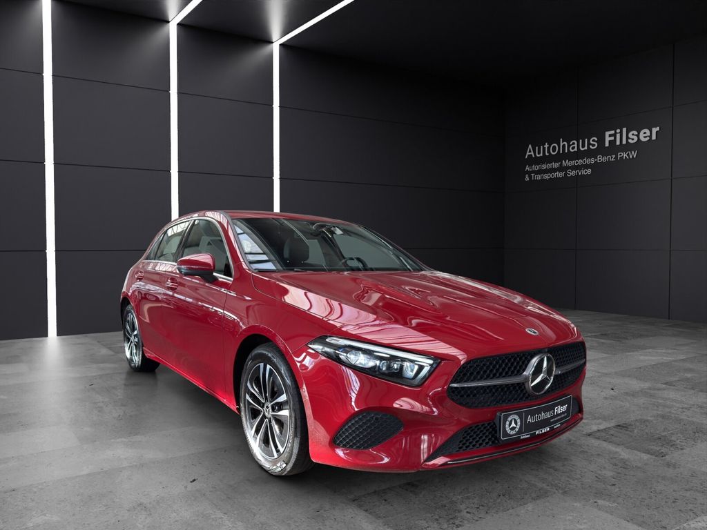 Mercedes-Benz A 180 2023