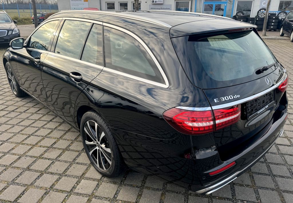 Mercedes-Benz E 300 2021