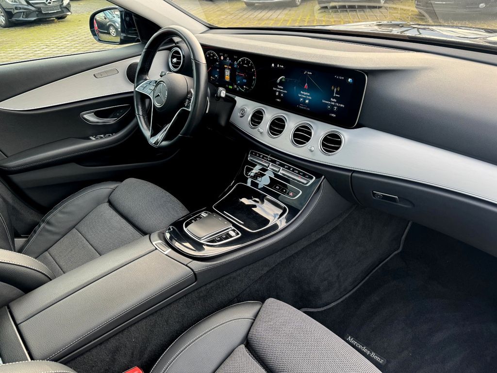 Mercedes-Benz E 300 2021
