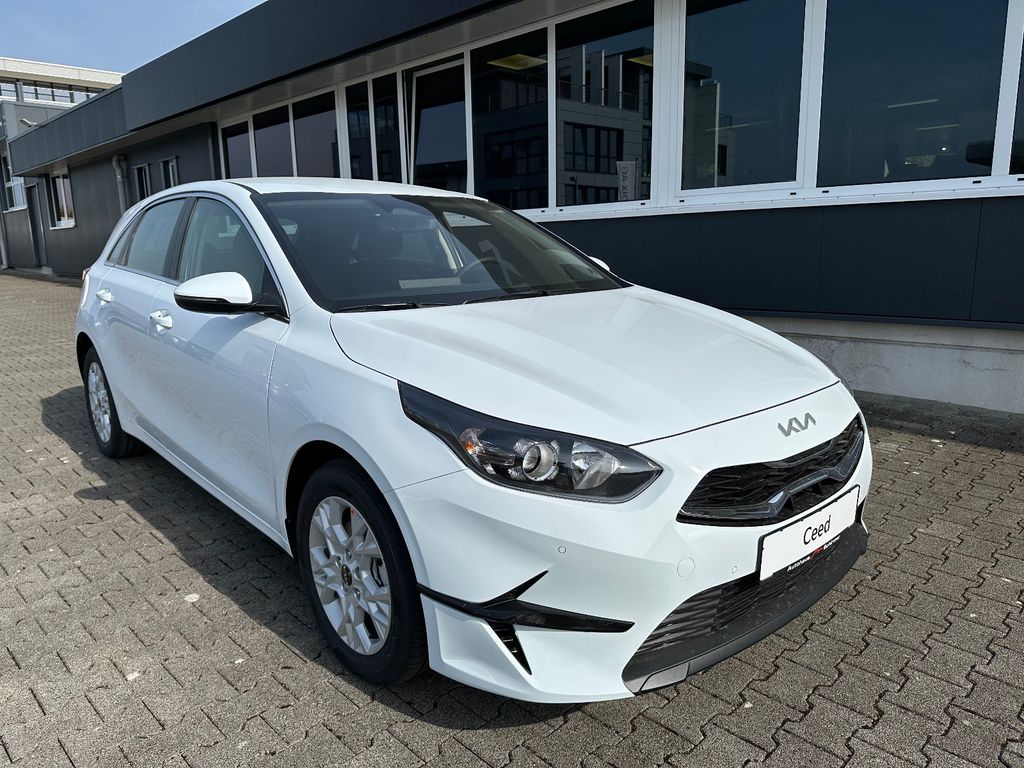 Kia cee'd / Ceed 2025