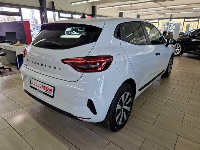 Mitsubishi Colt 2025