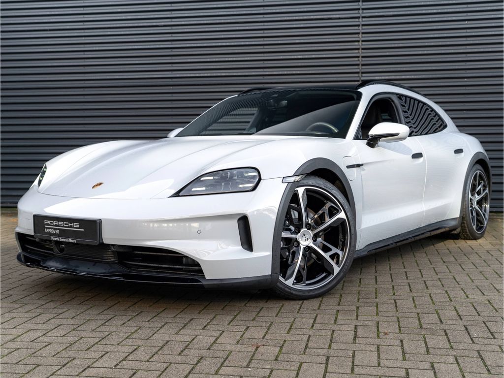 Porsche Taycan 2025