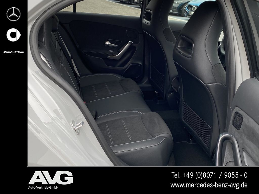 Mercedes-Benz A 180 2025