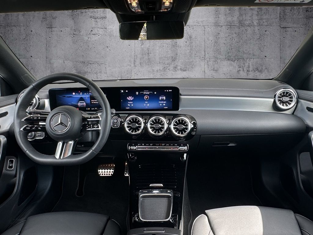 Mercedes-Benz CLA 250 2023