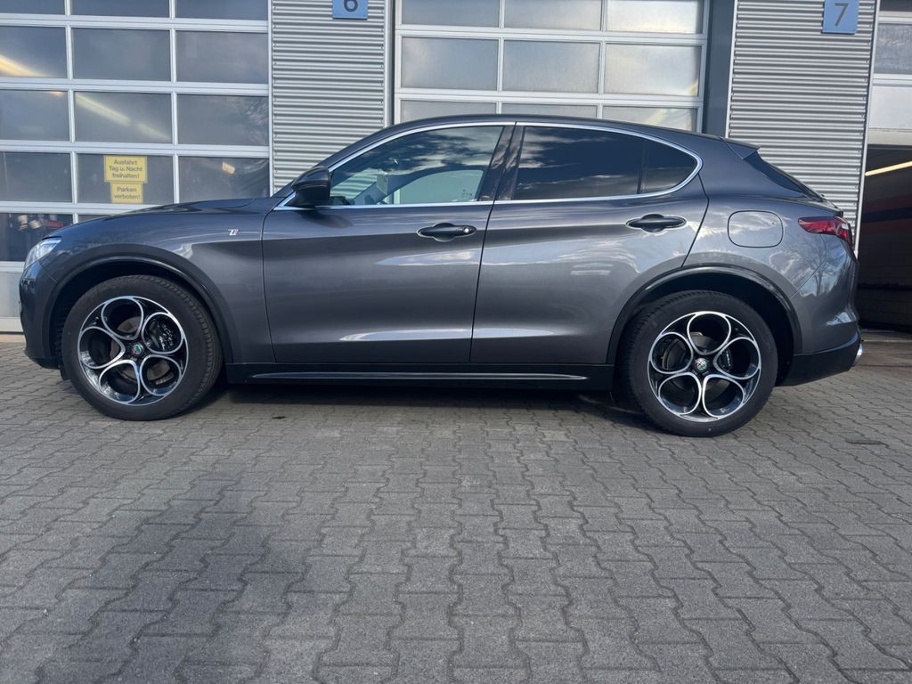 Alfa Romeo Stelvio 2021