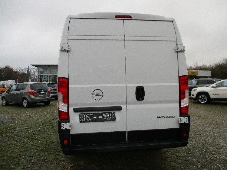 Opel Movano 2022