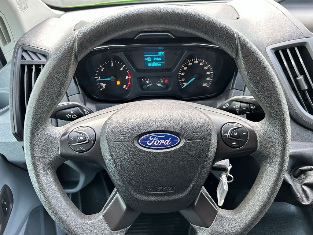 Ford Transit 2016