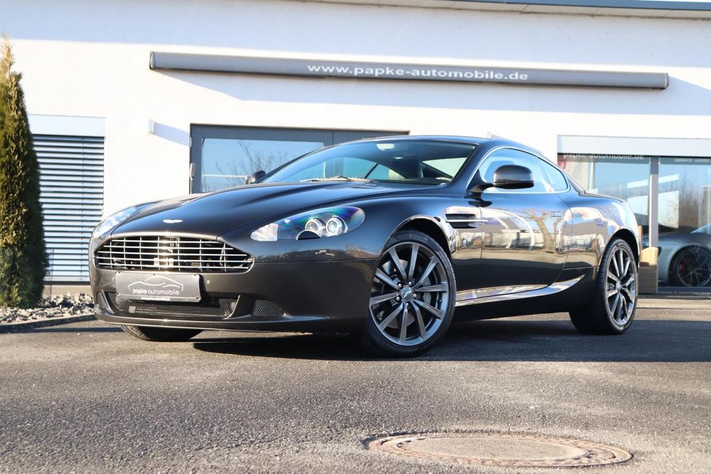 Aston Martin DB9 2012