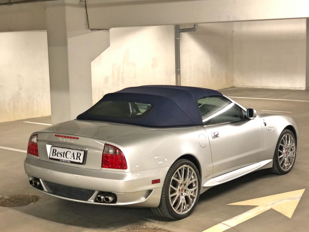 Maserati Spyder 2005