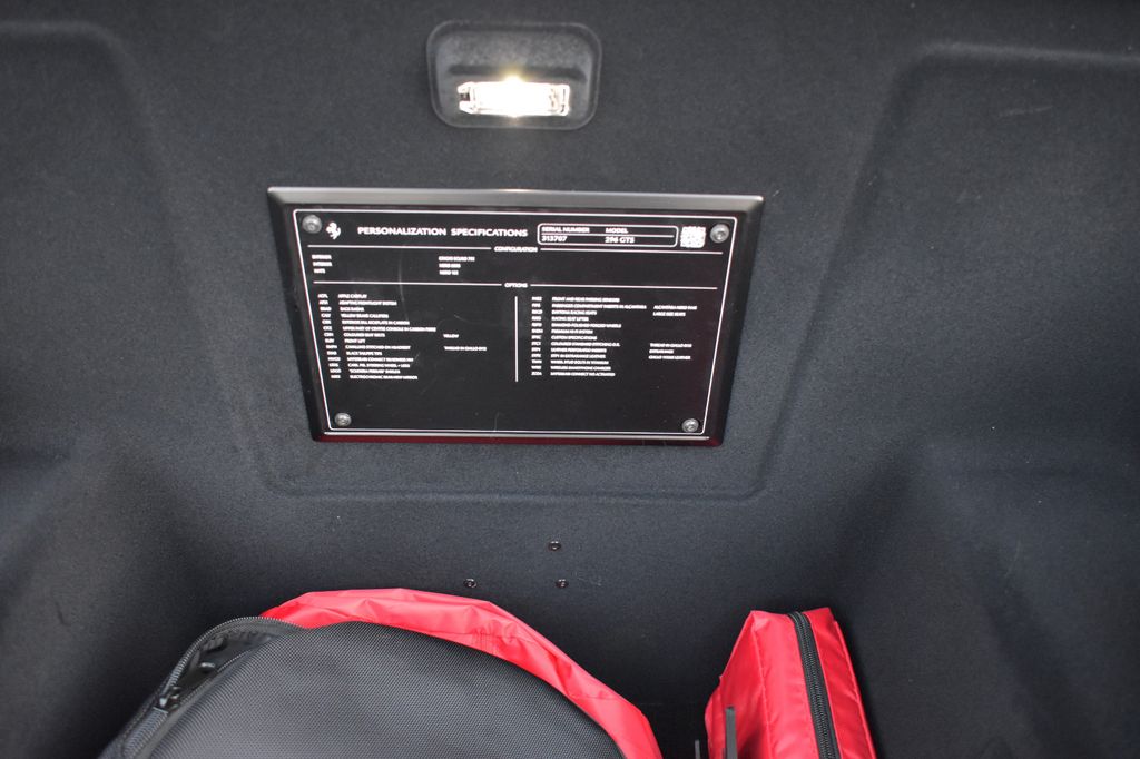 Ferrari 296 GTS 2024