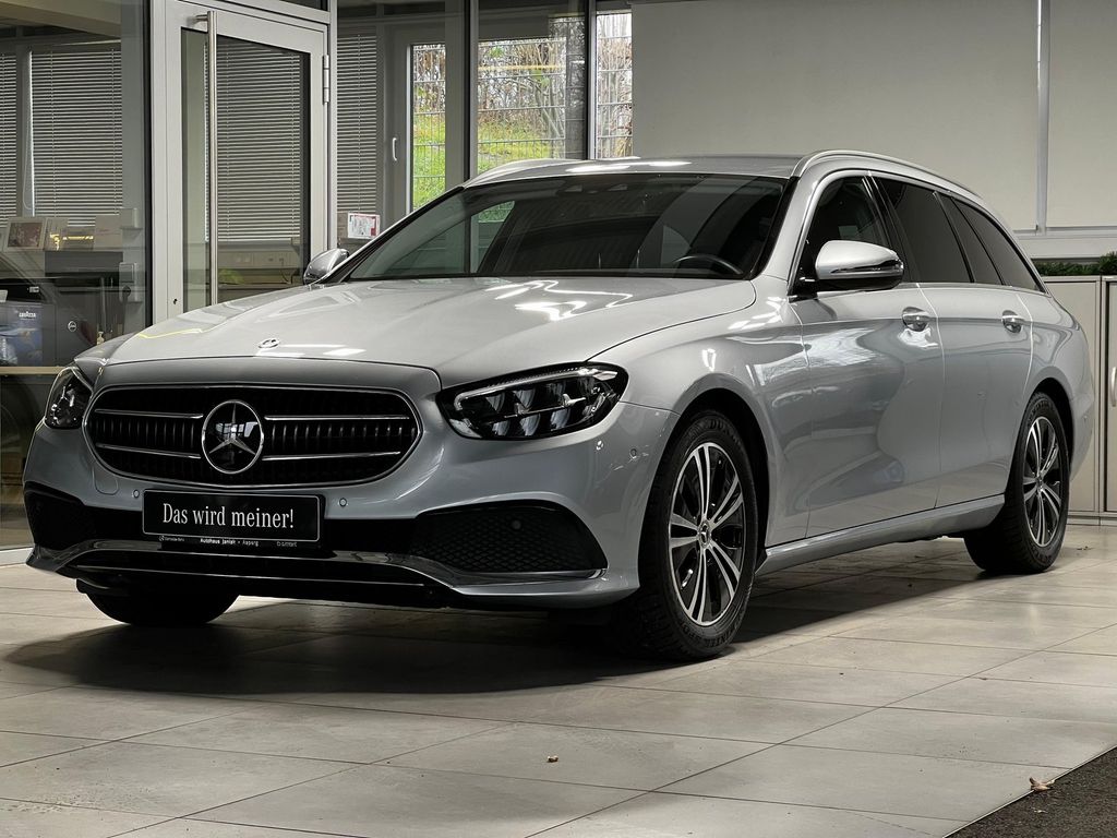 Mercedes-Benz E 200 2022