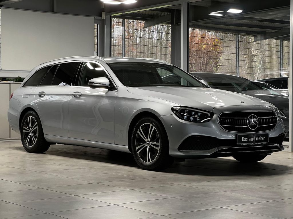 Mercedes-Benz E 200 2022