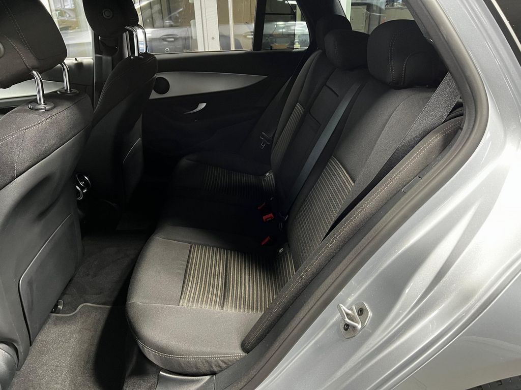 Mercedes-Benz E 200 2022