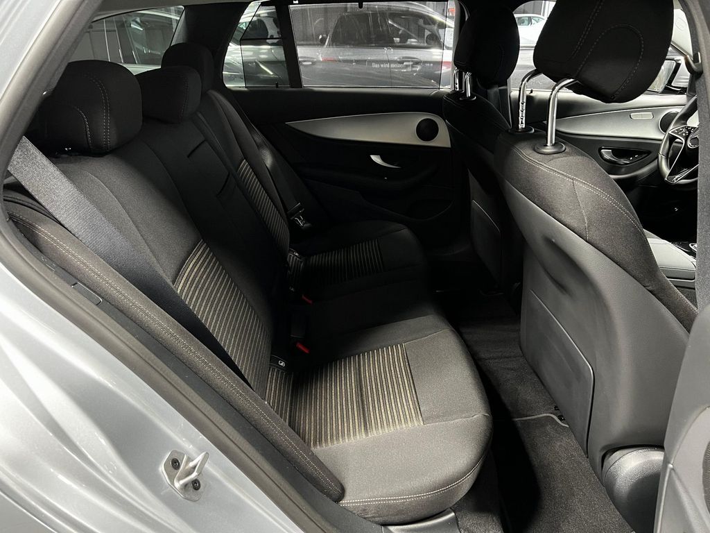 Mercedes-Benz E 200 2022