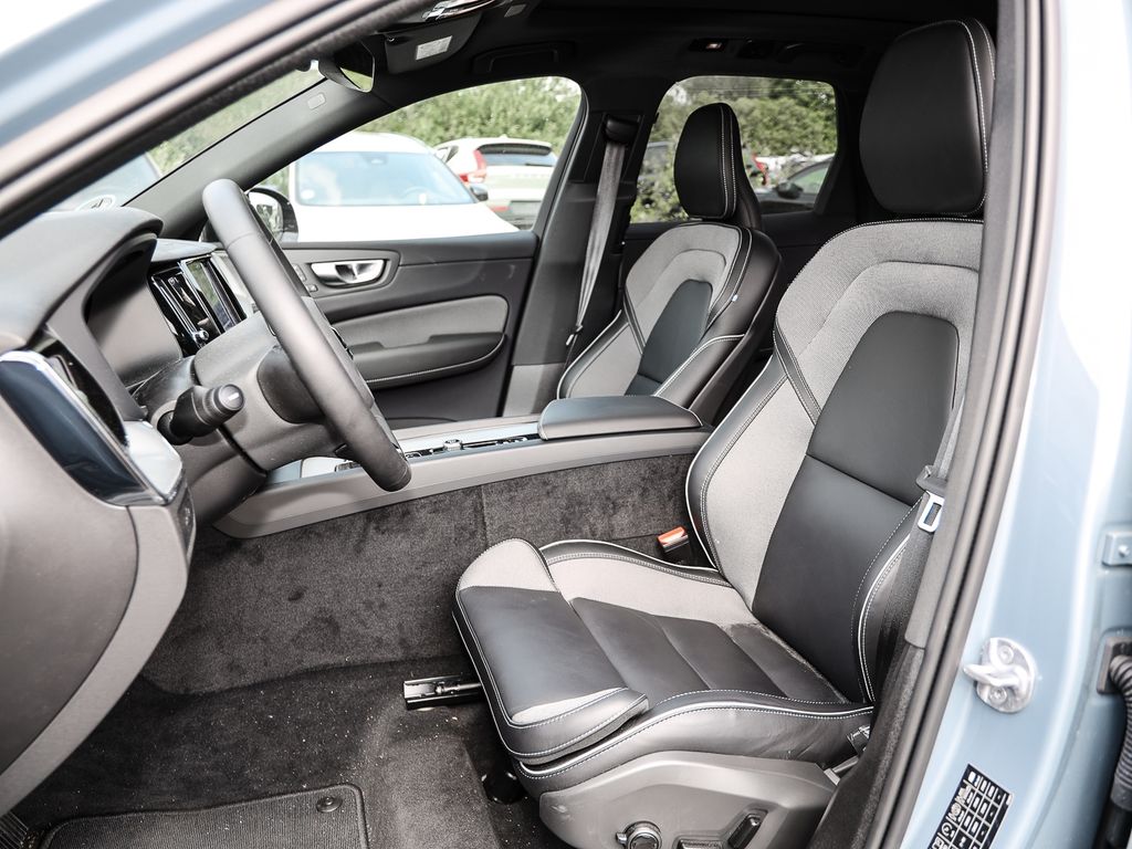 Volvo XC60 2023