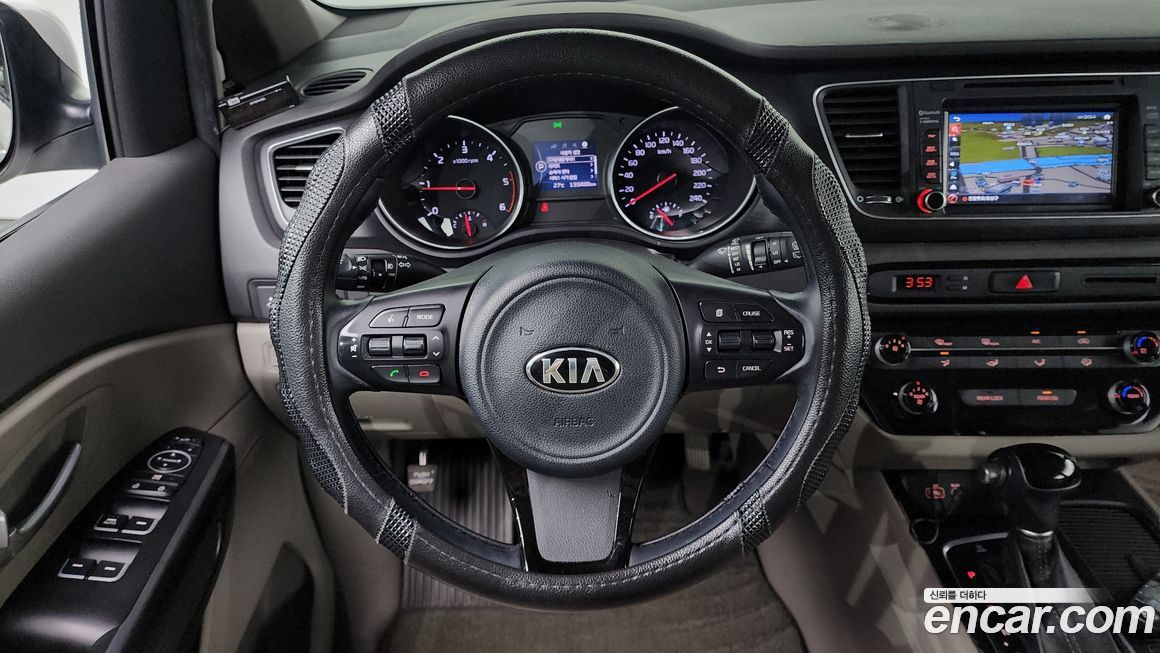 Kia Canival 2015