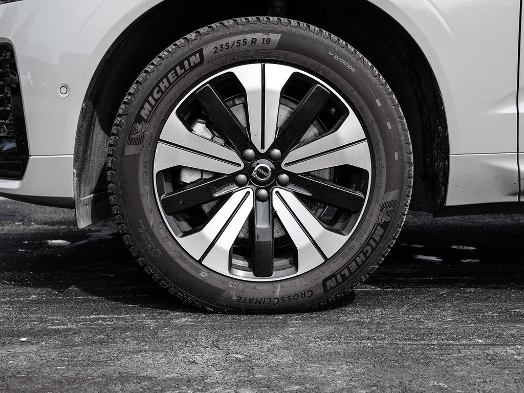 Volvo XC60 2023