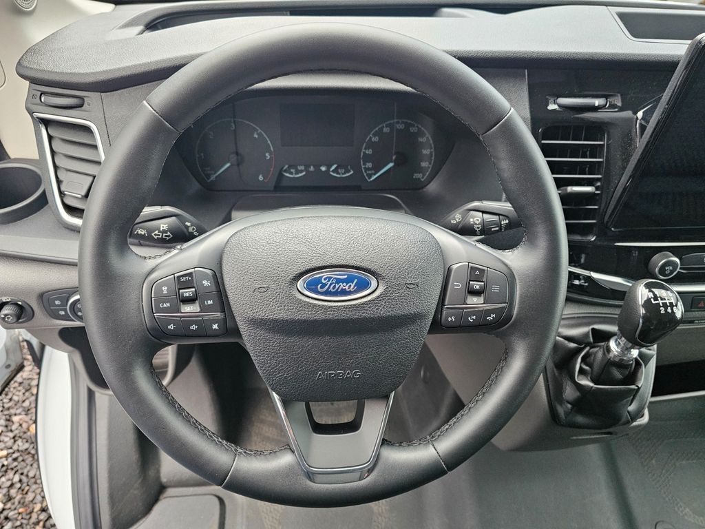 Ford Transit 2023