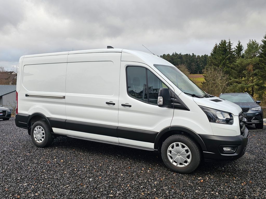 Ford Transit 2023