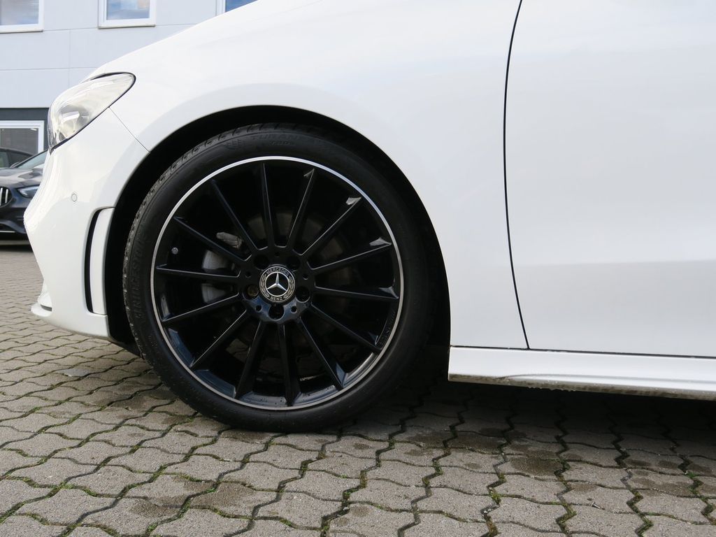 Mercedes-Benz B 200 2022