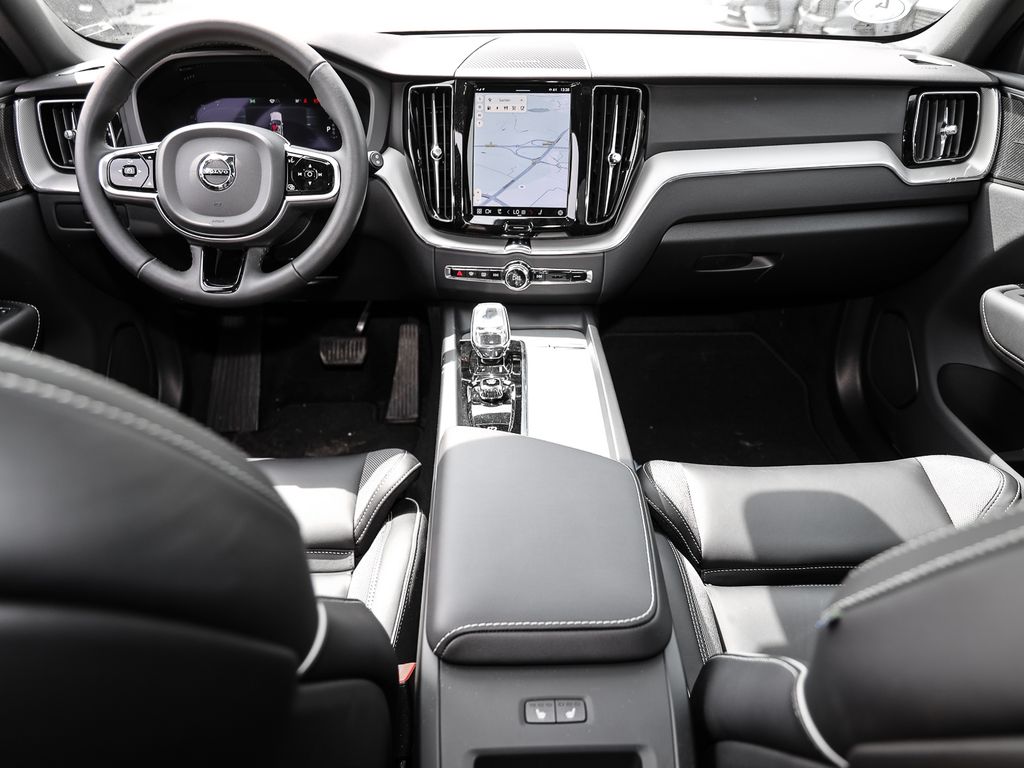Volvo XC60 2023