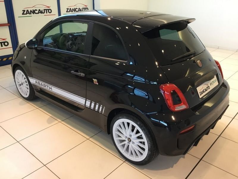 Abarth 595 2024