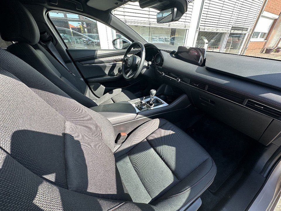 Mazda 3 2024