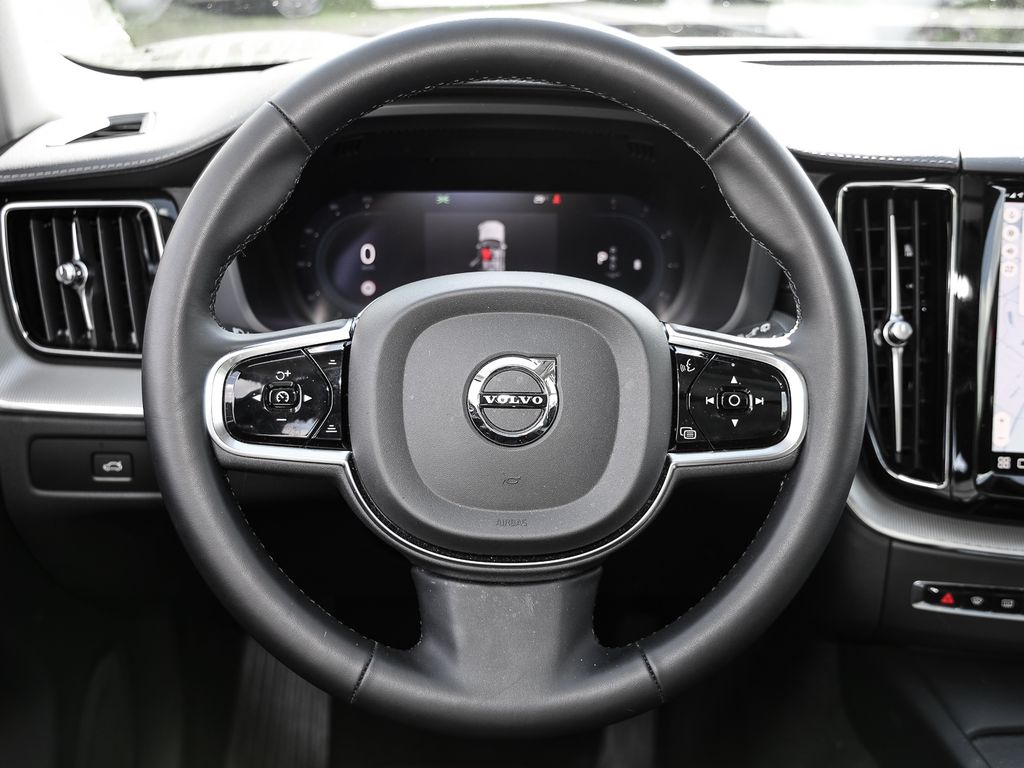 Volvo XC60 2023