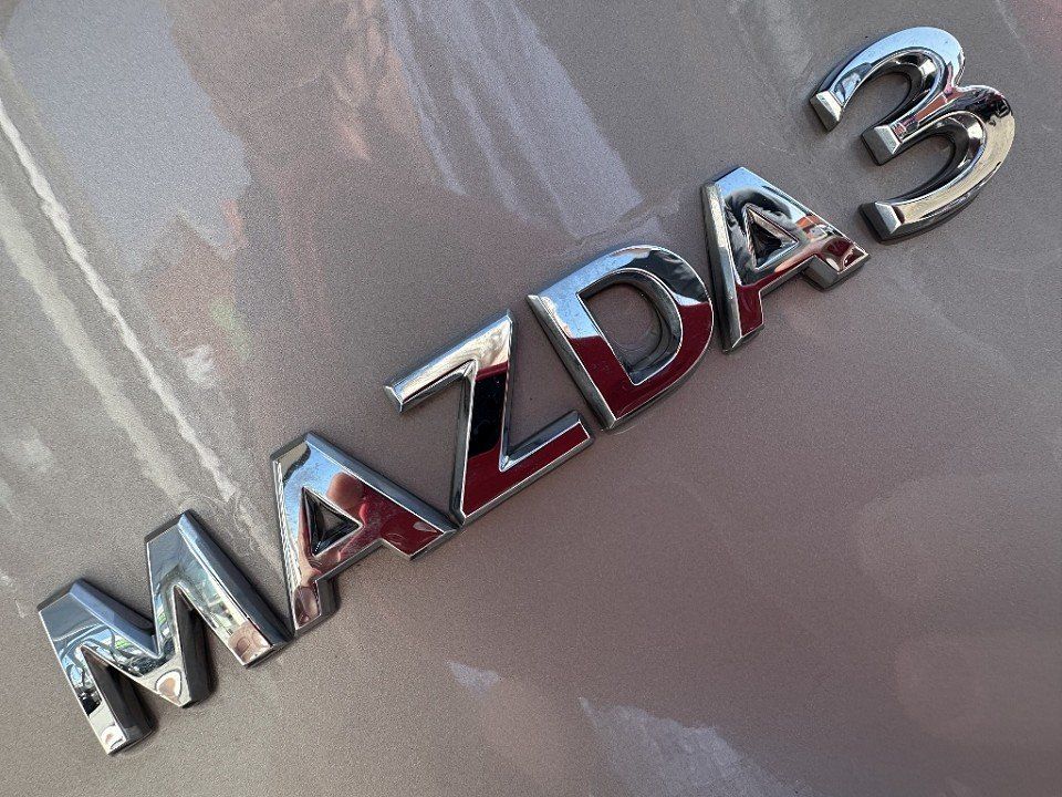Mazda 3 2024