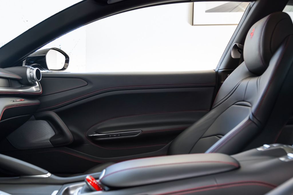 Ferrari GTC4Lusso 2020