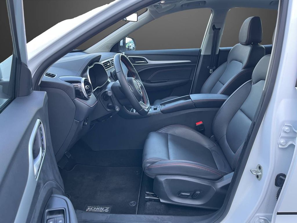 MG ZS 2023