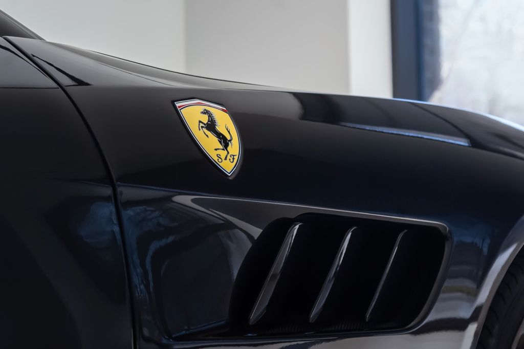 Ferrari GTC4Lusso 2020