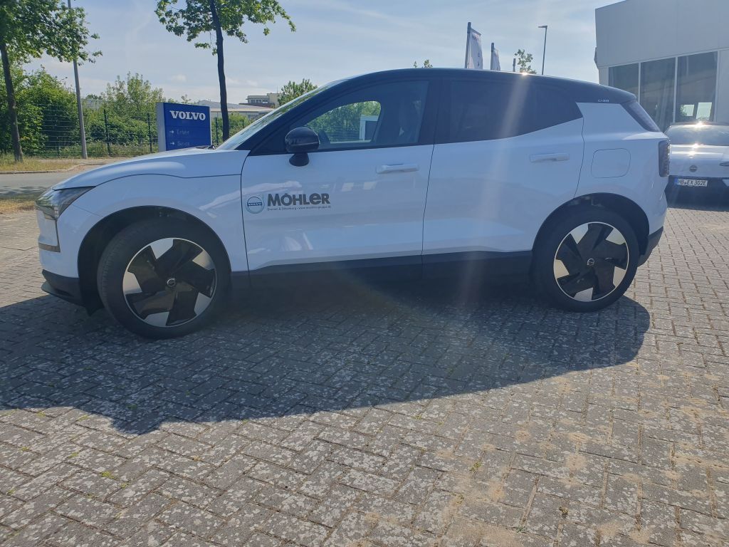 Volvo EX30 2025