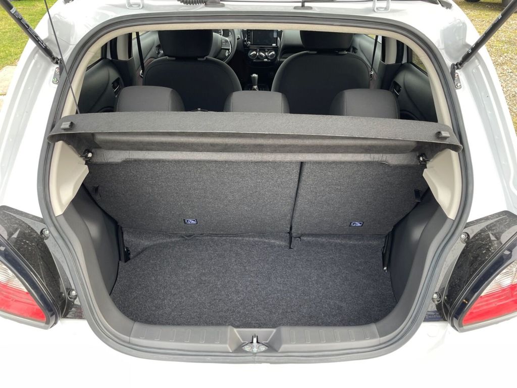 Mitsubishi Space Star 2024