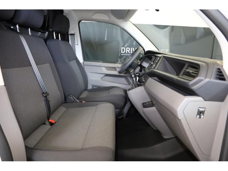 Volkswagen T6 Transporter 2024