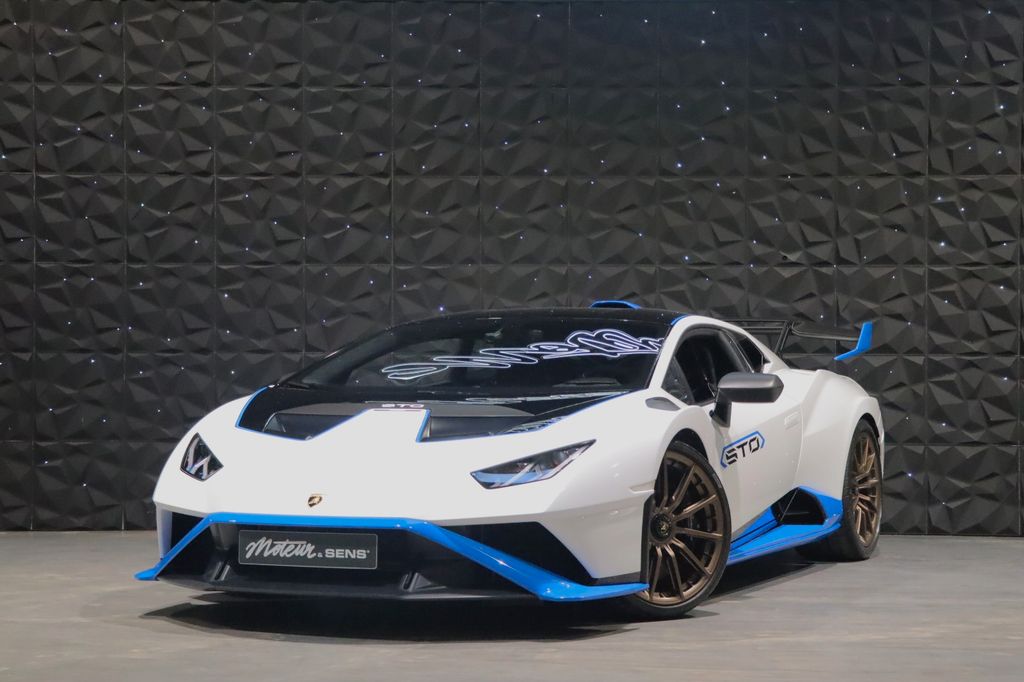 Lamborghini Huracán 2021